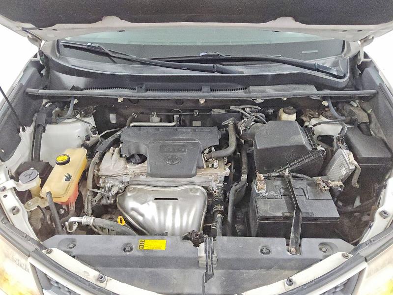 Photo 12 from auction – 2013 TOYOTA RAV4 with VIN 2T3YFREVXDW070505
