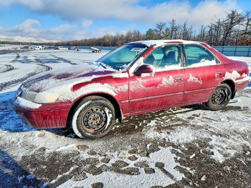 Photo 1 from auction – 1998 TOYOTA CAMRY with VIN 4T1BG22K1WU848898