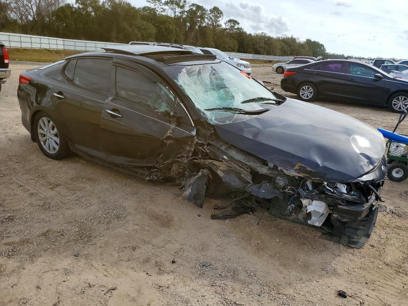 Photo 4 from auction – 2015 KIA OPTIMA EX with VIN 5XXGN4A72FG512952