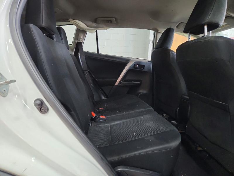 Photo 11 from auction – 2017 TOYOTA RAV4 with VIN JTMBFREV3HD208071