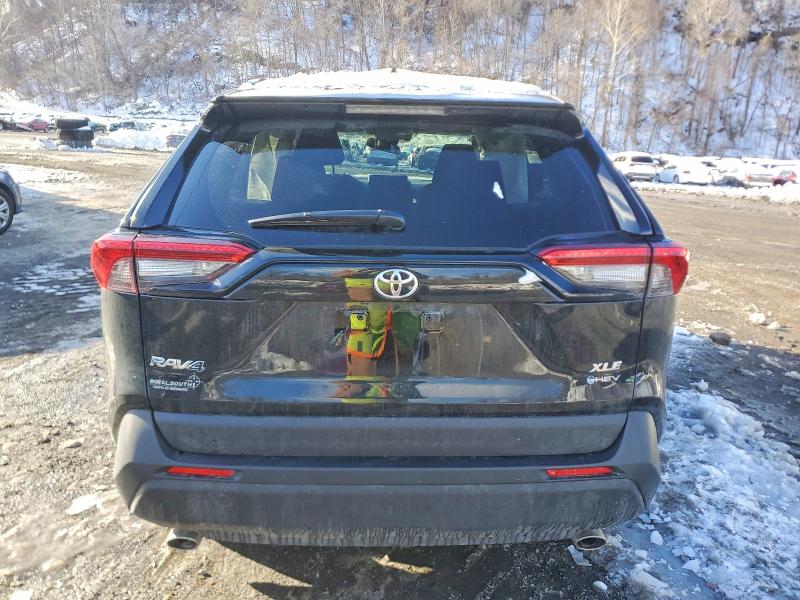 Photo 6 from auction – 2025 TOYOTA RAV4 XLE with VIN 4T3RWRFV8SU207120