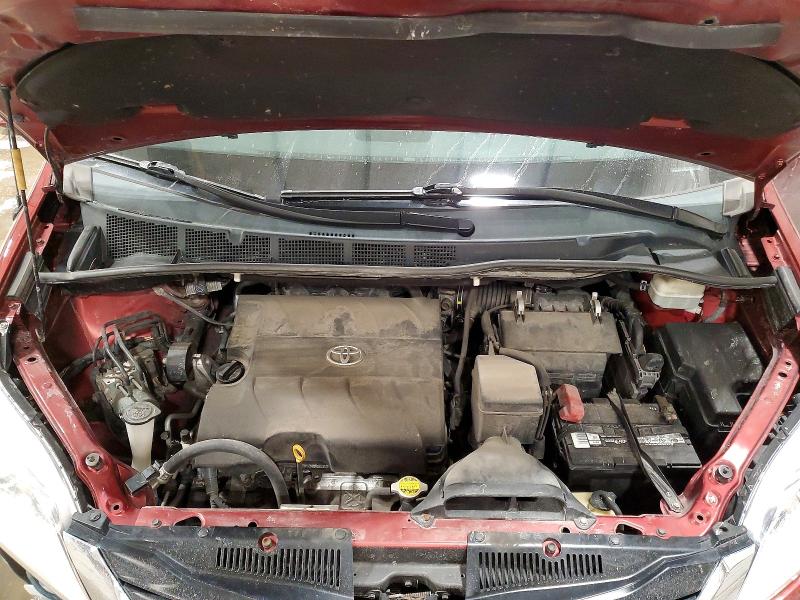 Photo 12 from auction – 2012 TOYOTA SIENNA LE with VIN 5TDKK3DC7CS196996