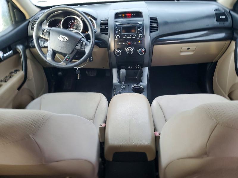 Photo 8 from auction – 2011 KIA SORENTO with VIN 5XYKT3A1XBG101083