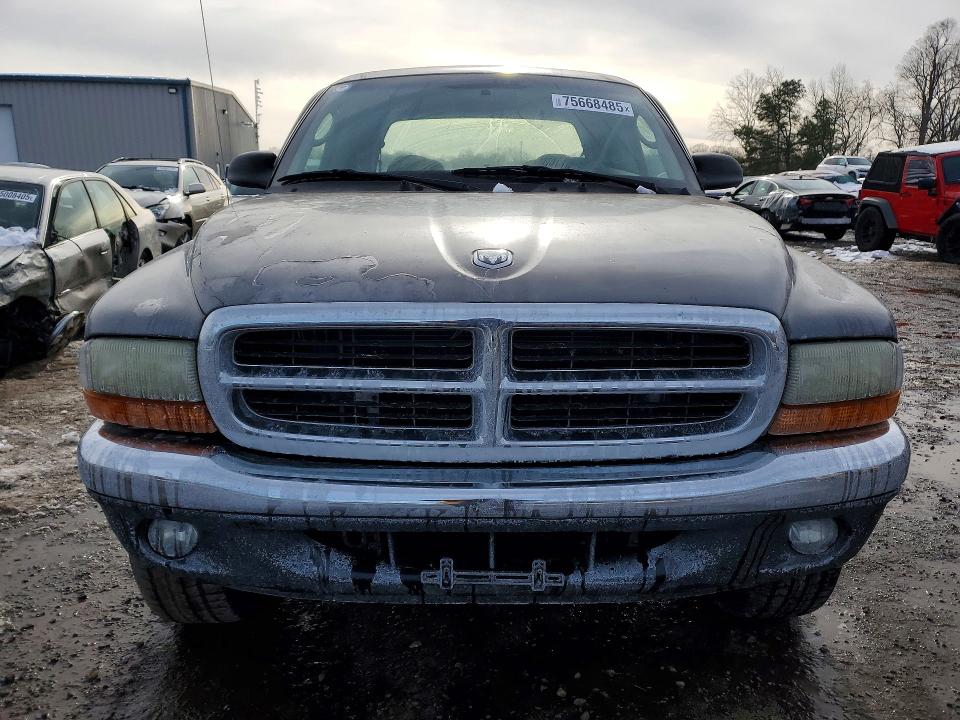 Photo 5 from auction – 2002 DODGE DAKOTA QUA with VIN 1B7HG48Z32S697809