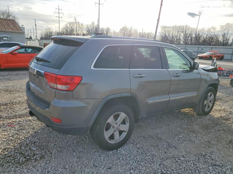 Photo 3 from auction – 2012 JEEP GRAND CHER with VIN 1C4RJFAGXCC132933