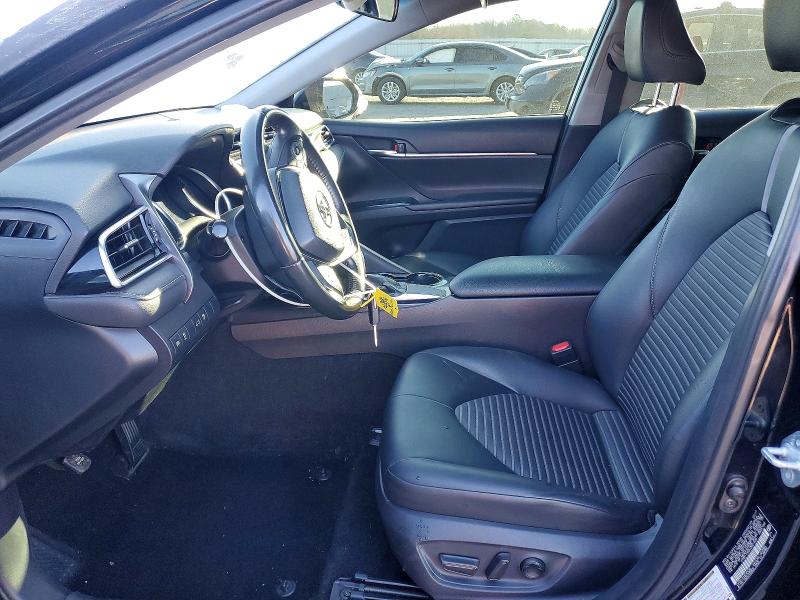 Photo 7 from auction – 2018 TOYOTA CAMRY with VIN JTNB11HK2J3021526