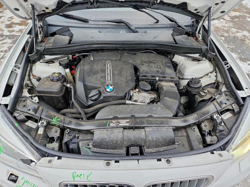 Photo 11 from auction – 2015 BMW X1 XDRIVE3 with VIN WBAVM5C58FVV93601