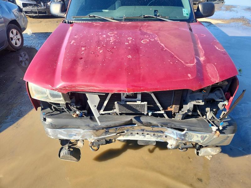 Photo 11 from auction – 2004 CHEVROLET SILVERADO with VIN 2GCEC19T741327151