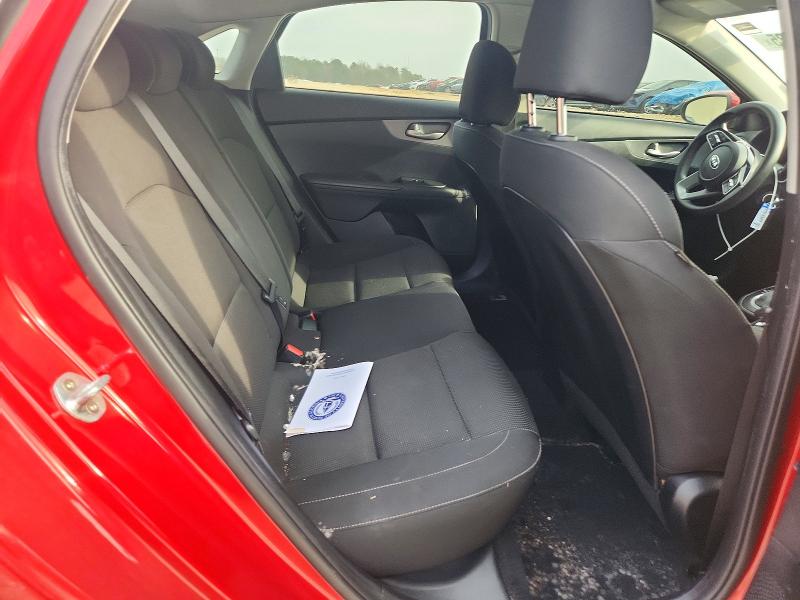Photo 10 from auction – 2019 KIA FORTE FE with VIN 3KPF24AD7KE044164