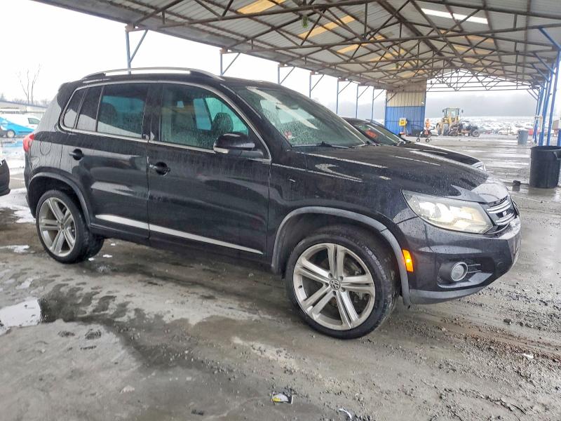 Photo 4 from auction – 2014 VOLKSWAGEN TIGUAN with VIN WVGAV3AXXEW034353