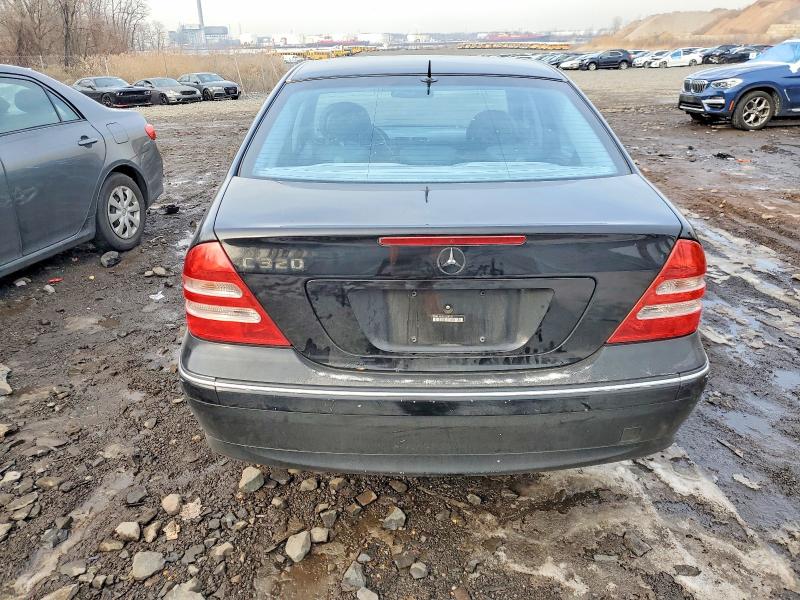 Photo 6 from auction – 2002 MERCEDES-BENZ C 320 with VIN WDBRF64J02F238182