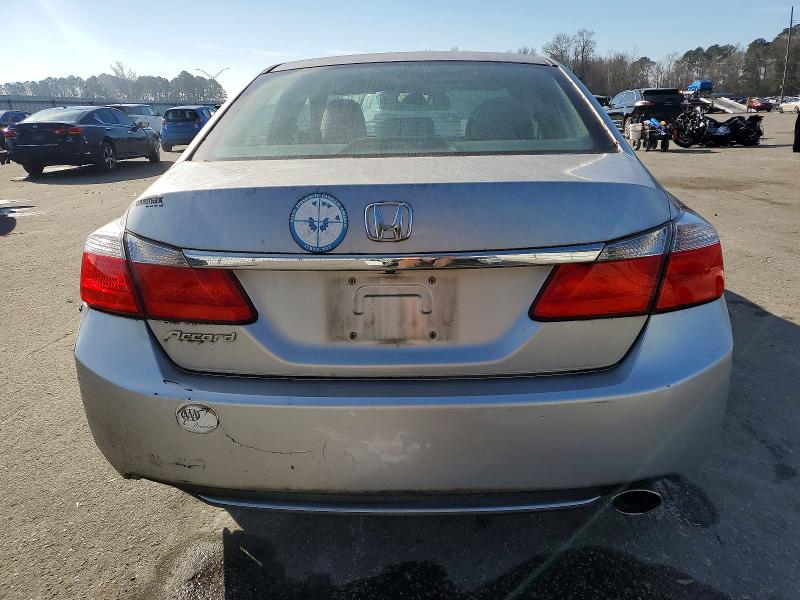 Photo 6 from auction – 2013 HONDA ACCORD with VIN 1HGCR2F3XDA077556