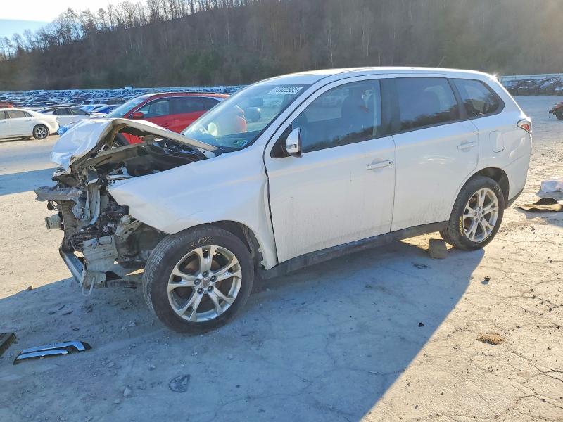 MITSUBISHI OUTLANDER 2014 with VIN JA4AZ3A36EZ005365 - Photo from auction