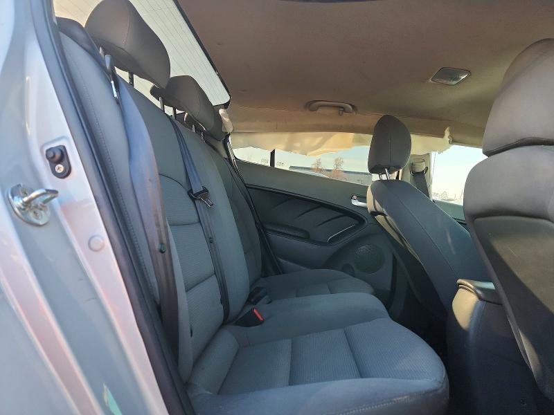Photo 10 from auction – 2017 KIA FORTE with VIN 3KPFK4A74HE082776