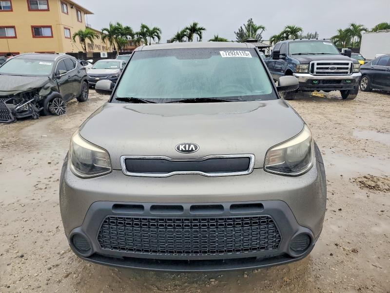 Photo 5 from auction – 2015 KIA SOUL with VIN KNDJN2A28F7169829