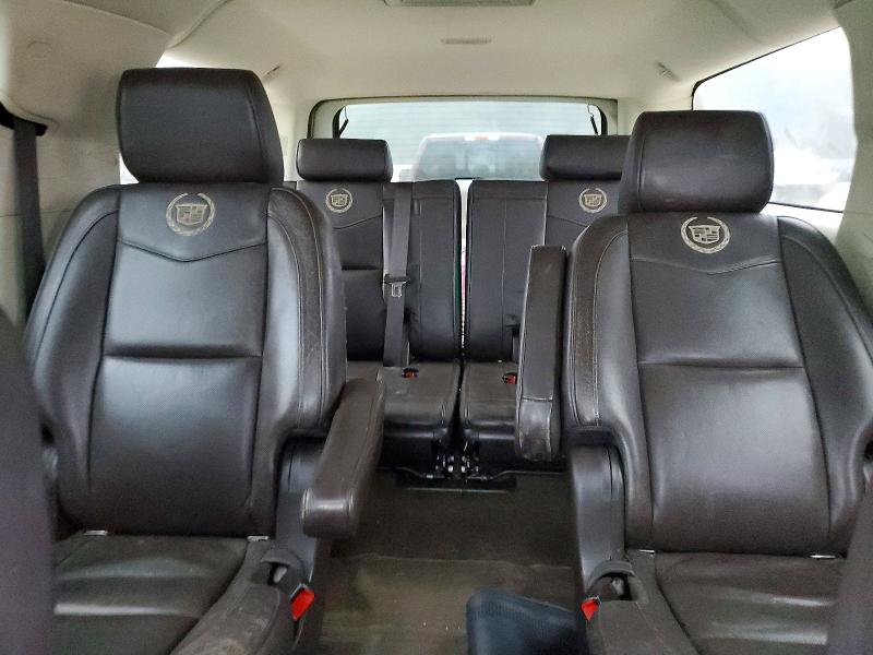 Photo 10 from auction – 2012 CADILLAC ESCALADE with VIN 1GYS3KEF5CR126311
