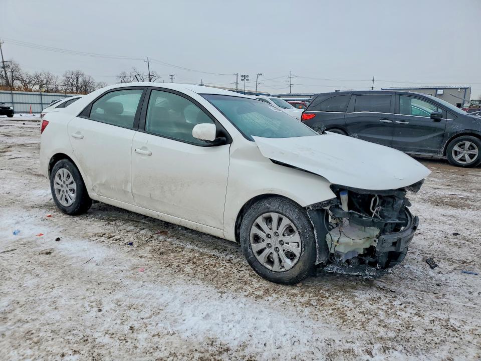 Photo 4 from auction – 2012 KIA FORTE with VIN KNAFT4A25C5599300