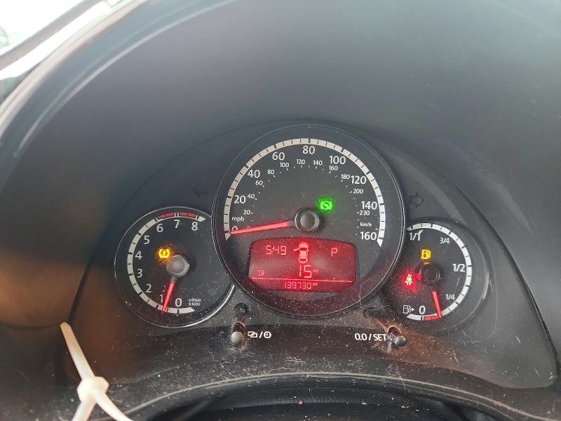 Photo 9 from auction – 2014 VOLKSWAGEN BEETLE with VIN 3VWFP7AT3EM606479