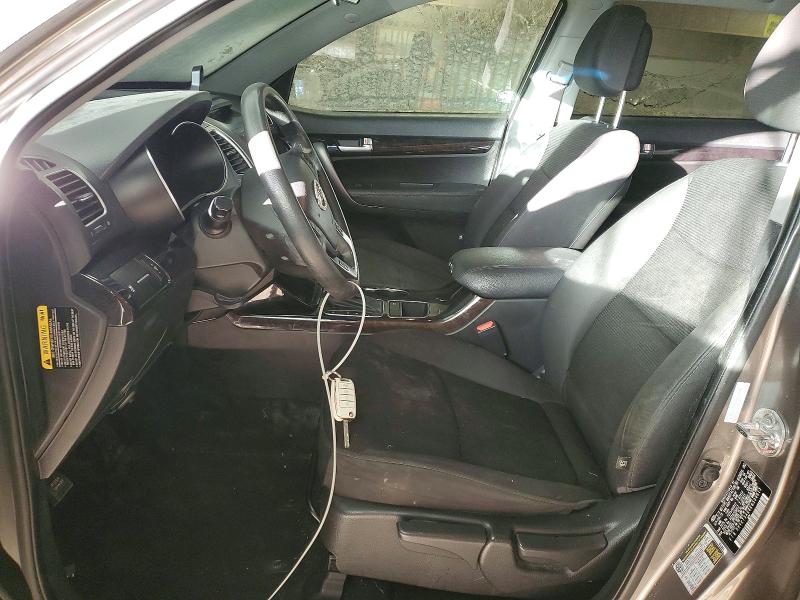 Photo 7 from auction – 2014 KIA SORENTO with VIN 5XYKT3A64EG509613