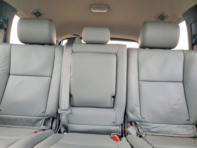 Photo 10 from auction – 2016 TOYOTA SEQUOIA SR with VIN 5TDBW5G1XGS146352
