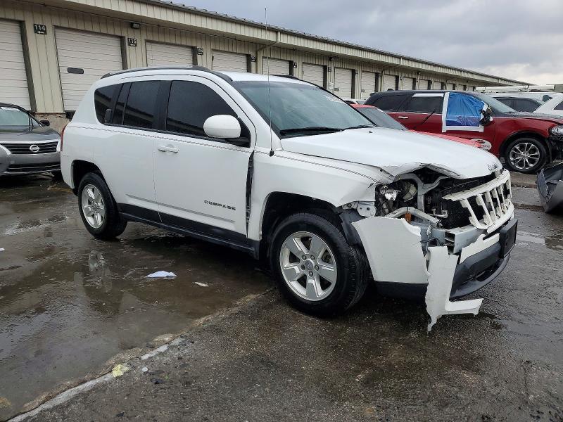 Photo 4 from auction – 2016 JEEP COMPASS with VIN 1C4NJCEA4GD675889