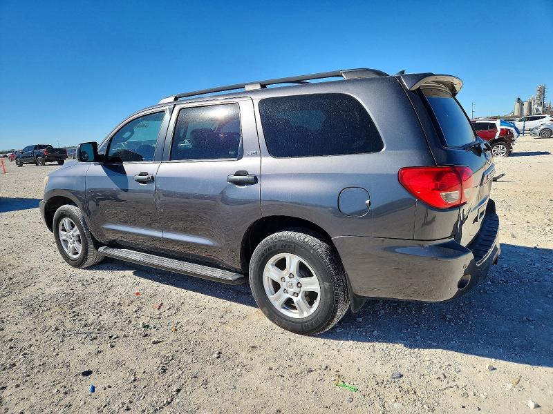 Photo 2 from auction – 2016 TOYOTA SEQUOIA with VIN 5TDZY5G16GS061873