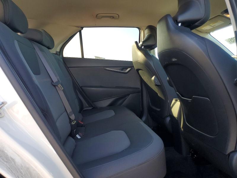 Photo 10 from auction – 2023 KIA NIRO LX with VIN KNDCP3LE0P5100307