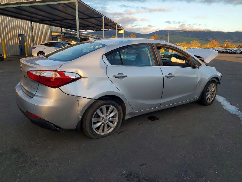 Photo 3 from auction – 2014 KIA FORTE EX with VIN KNAFX4A86E5213480