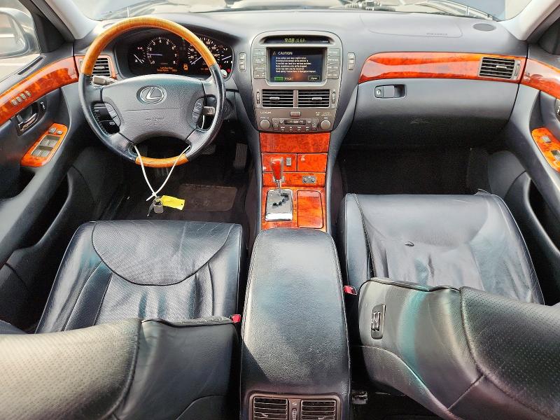 Photo 8 from auction – 2005 LEXUS LS 430 with VIN JTHBN36F455020042