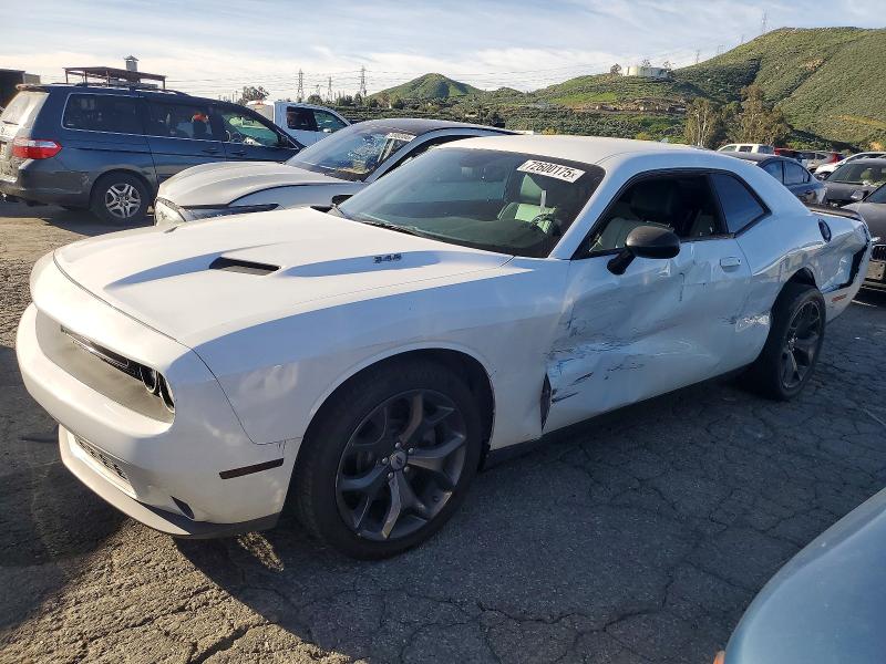 DODGE CHALLENGER 2017 with VIN 2C3CDZBT7HH636584 - Photo from auction