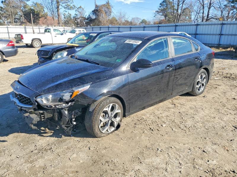 Photo 1 from auction – 2021 KIA FORTE with VIN 3KPF24AD5ME285224