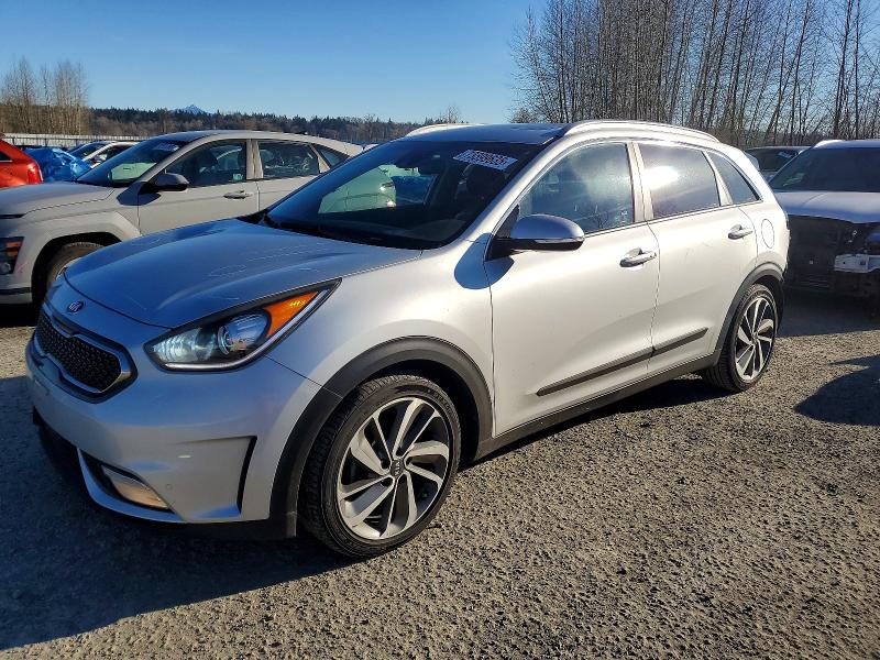 KIA NIRO 2017 with VIN KNDCE3LC1H5075830 - Photo from auction