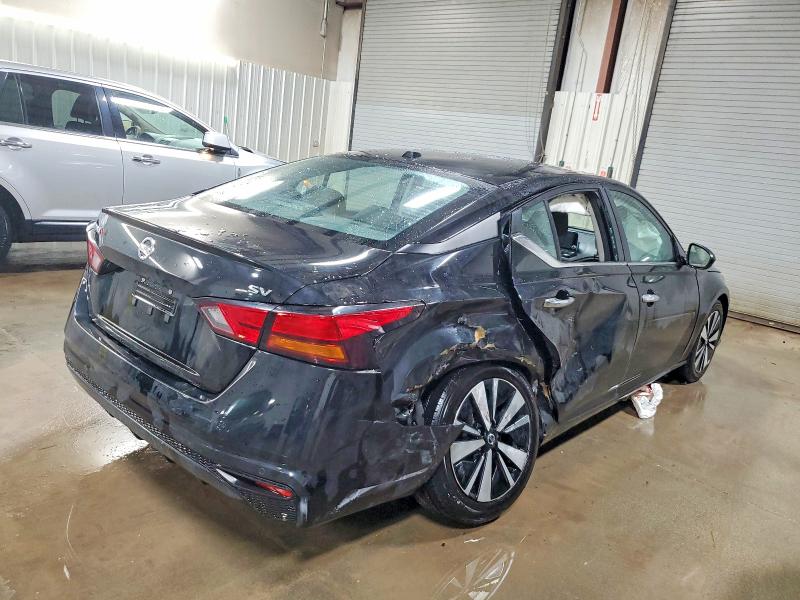 Photo 3 from auction – 2022 NISSAN ALTIMA with VIN 1N4BL4DV1NN338729