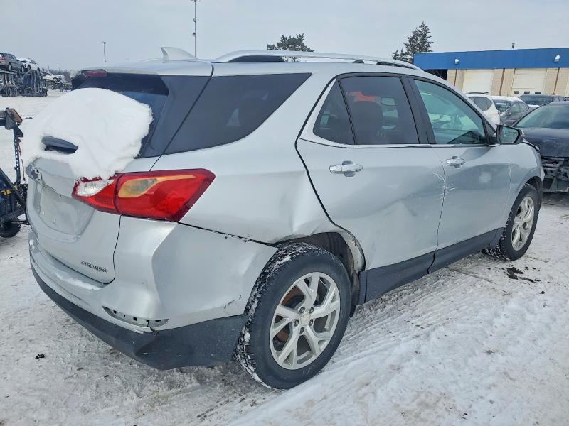 Photo 3 from auction – 2020 CHEVROLET EQUINOX with VIN 3GNAXNEV1LS675426