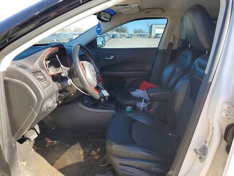 Photo 7 from auction – 2019 JEEP COMPASS with VIN 3C4NJDDB4KT739707