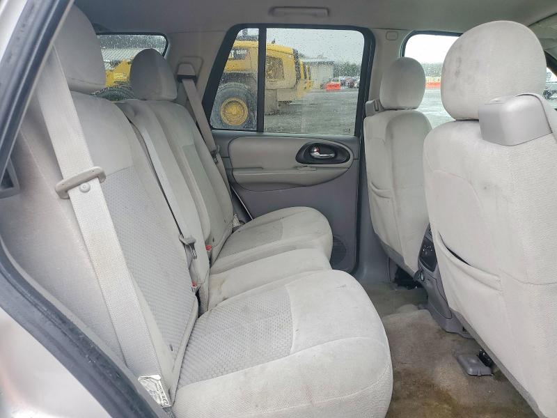 Photo 10 from auction – 2008 CHEVROLET TRAILBLAZE with VIN 1GNDT13S182127911