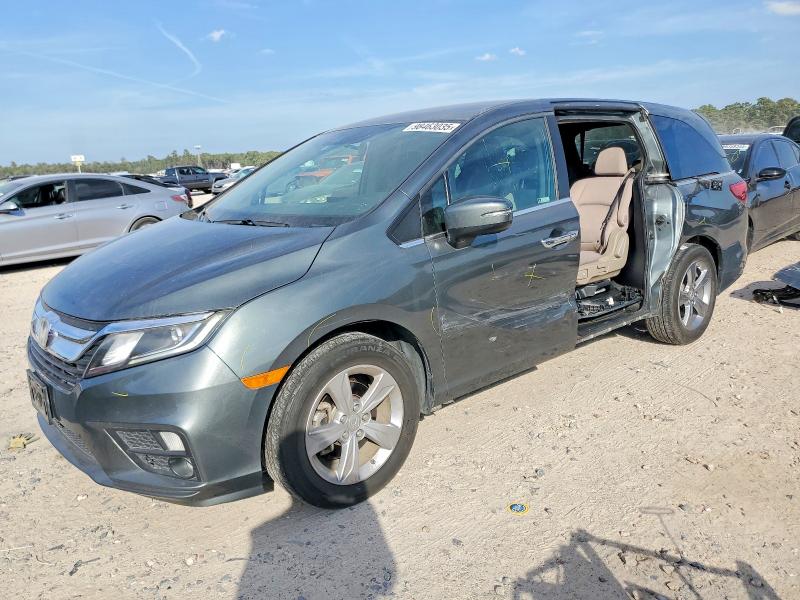 HONDA ODYSSEY 2018 with VIN 5FNRL6H5XJB085191 - Photo from auction