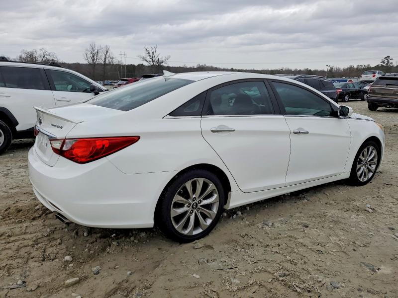Photo 3 from auction – 2012 HYUNDAI SONATA with VIN 5NPEC4AB9CH413594