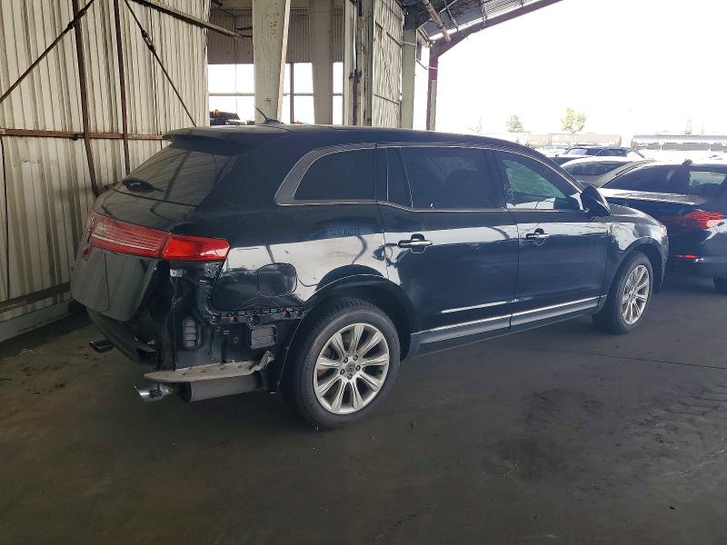 Photo 3 from auction – 2016 LINCOLN MKT with VIN 2LMHJ5FK0GBL02497