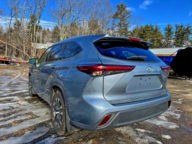 Photo 3 from auction – 2022 TOYOTA HIGHLANDER with VIN 5TDGZRBH5NS214773