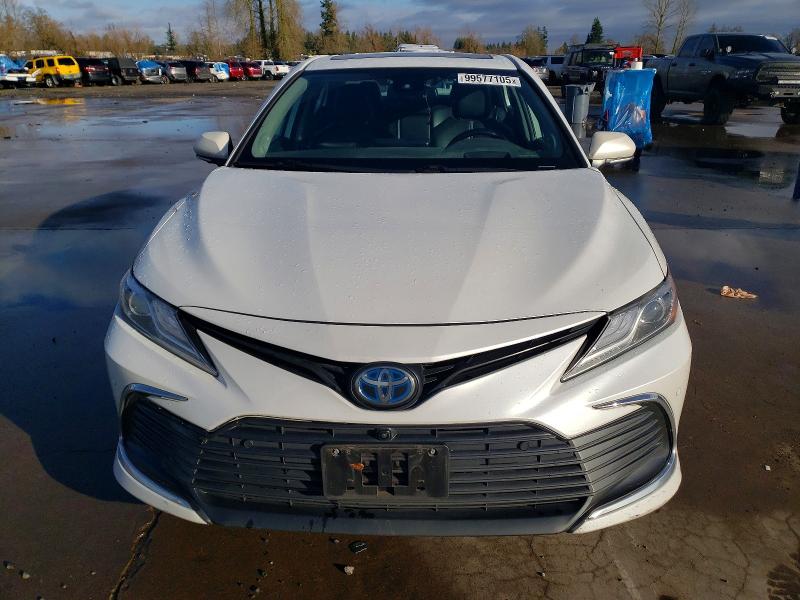 Photo 5 from auction – 2022 TOYOTA CAMRY with VIN 4T1F31AK0NU593166
