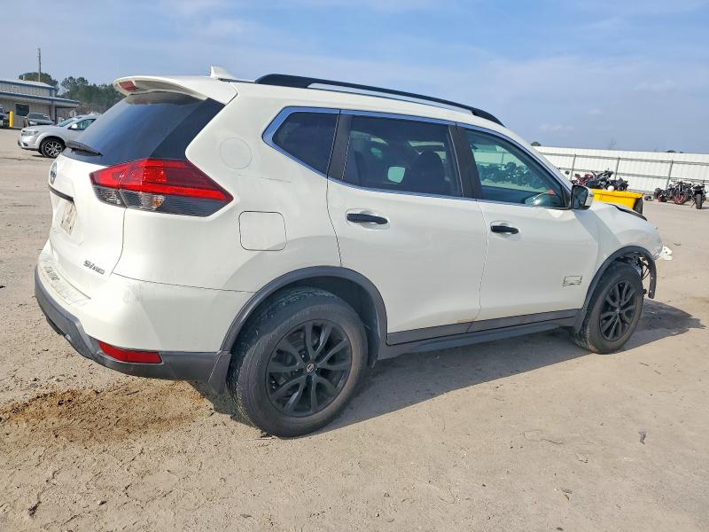 Photo 3 from auction – 2017 NISSAN ROGUE SV with VIN 5N1AT2MV8HC756629