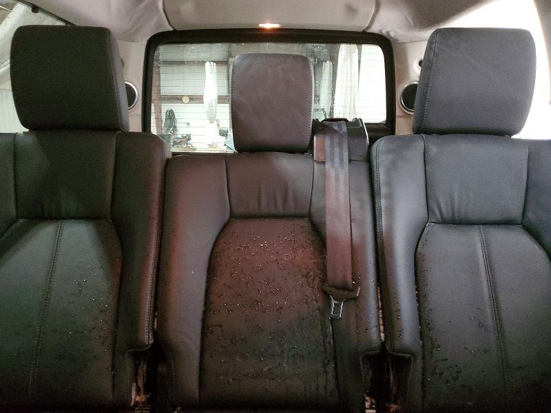 Photo 10 from auction – 2010 LAND ROVER LR4 HSE LU with VIN SALAK2D49AA531726