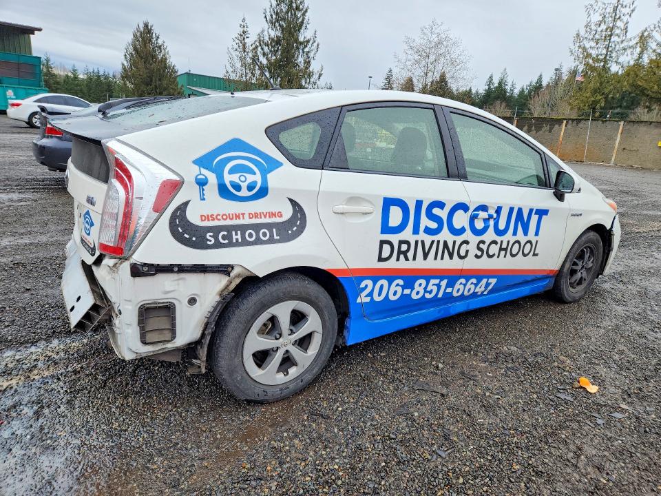 Photo 3 from auction – 2013 TOYOTA PRIUS with VIN JTDKN3DU0D5636502