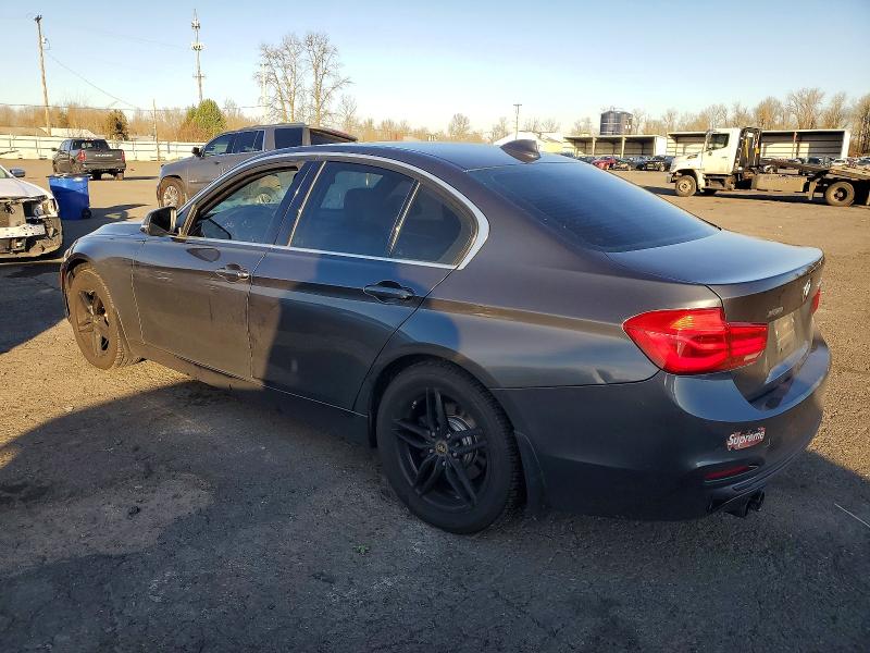 Photo 2 from auction – 2017 BMW 330 XI with VIN WBA8D9C57HK894143