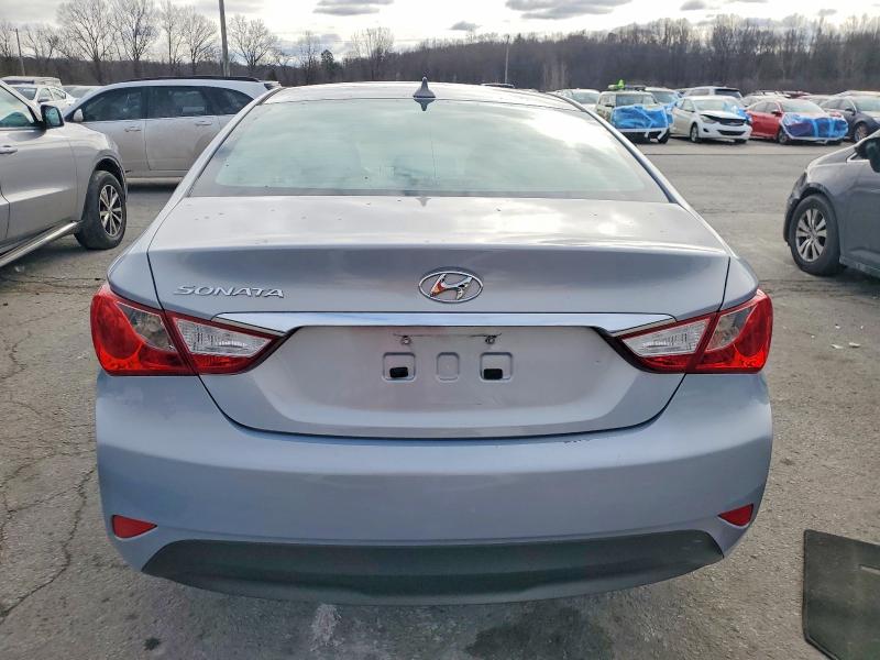 Photo 6 from auction – 2014 HYUNDAI SONATA GLS with VIN 5NPEB4AC7EH816374