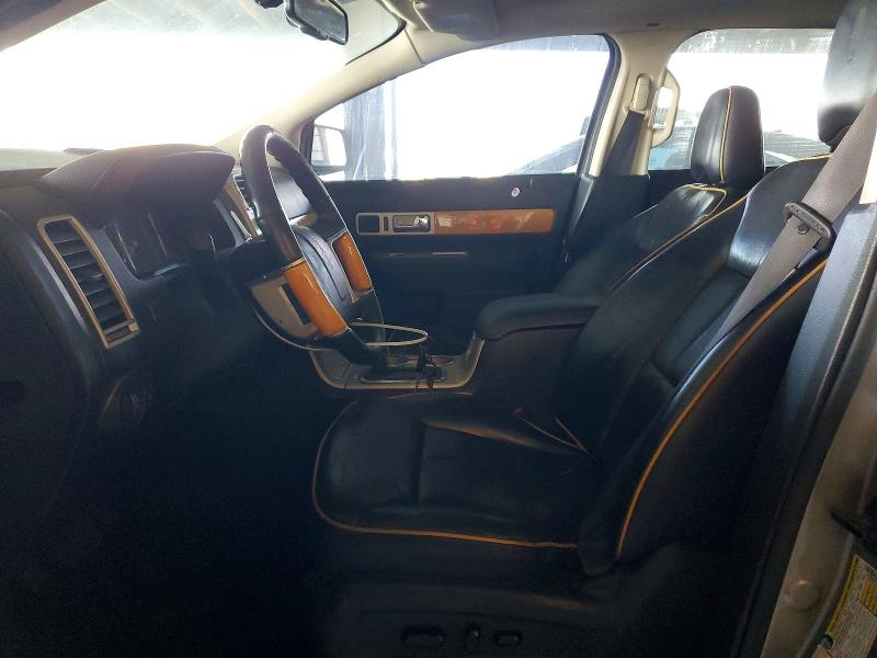 Photo 7 from auction – 2008 LINCOLN MKX with VIN 2LMDU88CX8BJ36245
