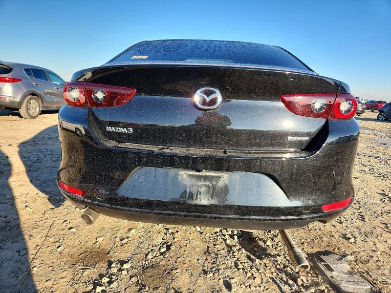 Photo 6 from auction – 2022 MAZDA 3 with VIN 3MZBPAA74NM307419
