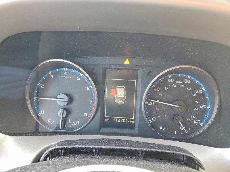 Photo 9 from auction – 2017 TOYOTA RAV4 with VIN 2T3WFREVXHW403394