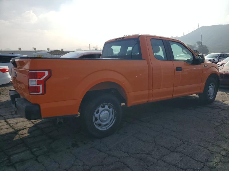 Photo 3 from auction – 2018 FORD F150 SUPER with VIN 1FTEX1C57JKD90423